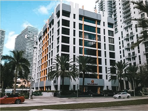 1110 Brickell Condo. building